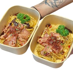 สปาเก็ตตี้เบค่อนผัดพริกแห้ง