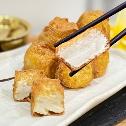 เต้าหู้ทอด เนื้อคัสตาร์ด 9ชิ้น