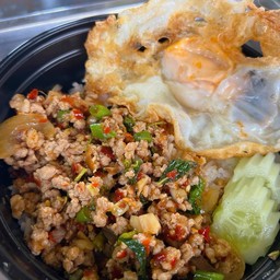 กะเพราไก่