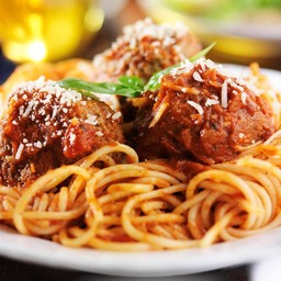 SPAGHETTI E POLPETTE NONA GRACIA