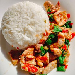 ข้าวกะเพราหมู
