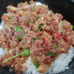 ข้าวราดกะเพราหมูสับ