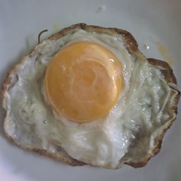ข้าวไข่เจียวรริมคลอง-แม่เหียะ