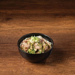 อุด้งร้อนหน้าหมูสไลซ์