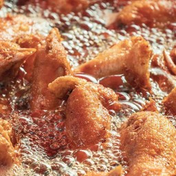 ปีกไก่ทอด