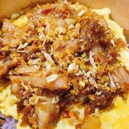 ข้าวไข่เจียวทรงเครื่องบุฟเฟ่ต์ตักไม่อั้น