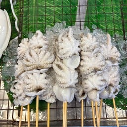 ร้านน้าหมูหมึกย่าง สาขาตลาดบัวทอง ตลาดบัวทอง