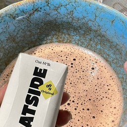 โฮจิฉะ ลาเต้ นมโอ๊ต