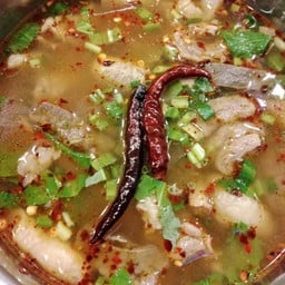 ก๋วยเตี๋ยวเรือ-ใบตอง แลนด์มาร์กอรัญ ตลาดแลนด์มาร์ก อรัญ