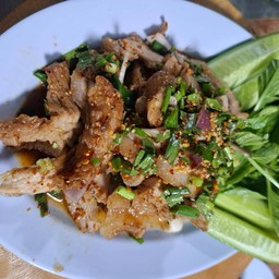 น้ำตกหมู