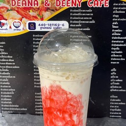 นมสดสตอเบอรี่เย็น