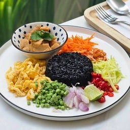 ข้าวคลุกกะปิ