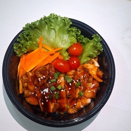 ข้าวไก่ราดซอสเทอริยากิรสหม่าล่า