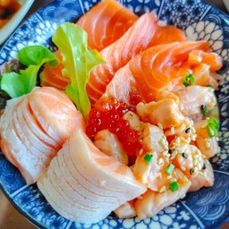 ข้างหน้าแซลมอน3อย่าง