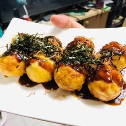 ร้านผลไม้บุฟเฟ่ต์เก๋ไก๋สาขาตลาดแสงจันทร์ซอยแก้วอินทร์ ตลาดแสงจันทร์ ซอยแก้วอินทร์