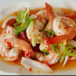 ยำกุ้งเด้ง