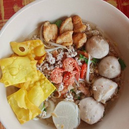 บะหมี่น้ำใส