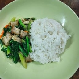 ป้ากา อาหารตามสั่ง