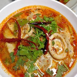 ต้มยำรวมมิตรน้ำข้น