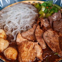 วุ้นเส้นเนื้อทุกอย่าง