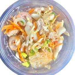 ยำลูกชิ้น 10 ไม้