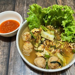 S13 สุกี้หมูเด้งน้ำ