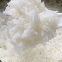 ข้าวสวยนุ่ม ครึ่งกิโล