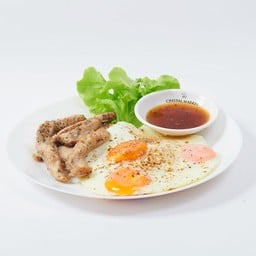 ไข่ดาวไร้มัน 3 ฟอง เพิ่มหมูย่าง 570 kcal