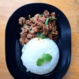 ร้านฮีลใจแจ่วฮ้อน บ้านธาตุ