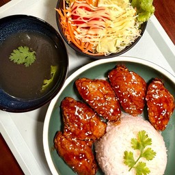 เซต ข้าวไก่ทอดซอสบาบีคิว (ไม่เผ็ด เด็กทานได้)