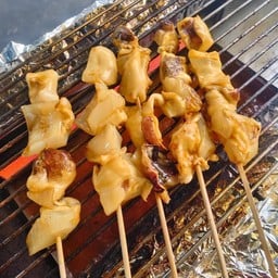 จั้มโบ้ (คางหมึก )   อร่อยแน่ ไม่ต้องลุ้น