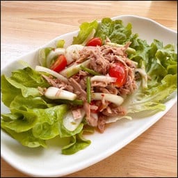 ยำทูน่า 100 กรัม × Nautilus tuna