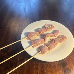 ใส้อ่อนหมู