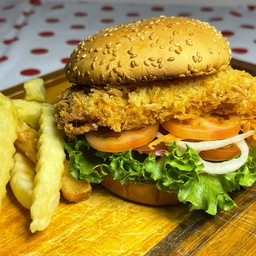 เบอร์เกอร์สเต็กปลาทอด + เฟรนฟราย