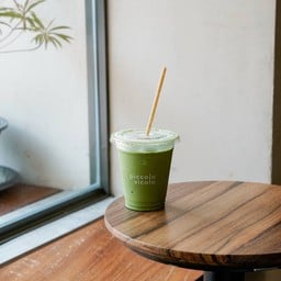 Piccolo Vicolo Cafe  วังบูรพา - สามยอด