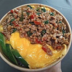 กระเพราแซ่บ by Kitchen-oil