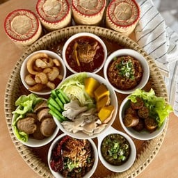 เซ็ตขันโตก