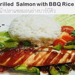 No_40 Grilled Salmon with BBQ Rice ข้าวปลาแซลมอนย่างบาร์บีคิว