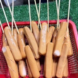 ฮอทดอก (ไก่ หนังกรอบ)