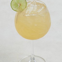 น้ำผึ้งเดือน5ผสมมะนาว (เย็น)