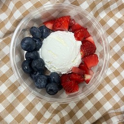 สุดปัง สั่งฮิต บลูเบอร์รี่+สตรอว์