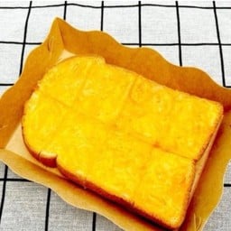 ปังปิ้งเนย น้ำตาล