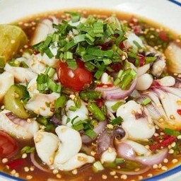 ยำปลาหมึกปลาร้า