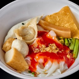 ใหญ่เย็นตาโฟ