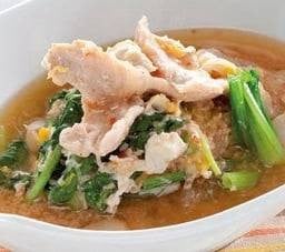 สุกี้น้ำหมู