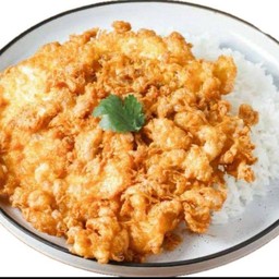 ข้าวไข่เจียวโคตรกรอบ 2 ฟอง