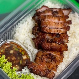 ข้าวหมูทอดติดมัน