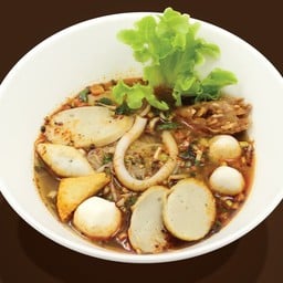 ก๋วยเตี๋ยว ลูกชิ้นปลา (ต้มยํา)