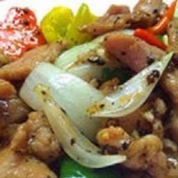 ข้าวราด ผัดพริกไทยดำ