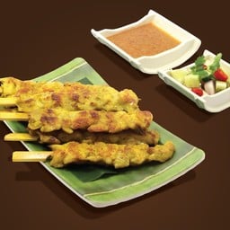 ไก่สะเต๊ะ สลัดแตงกวา